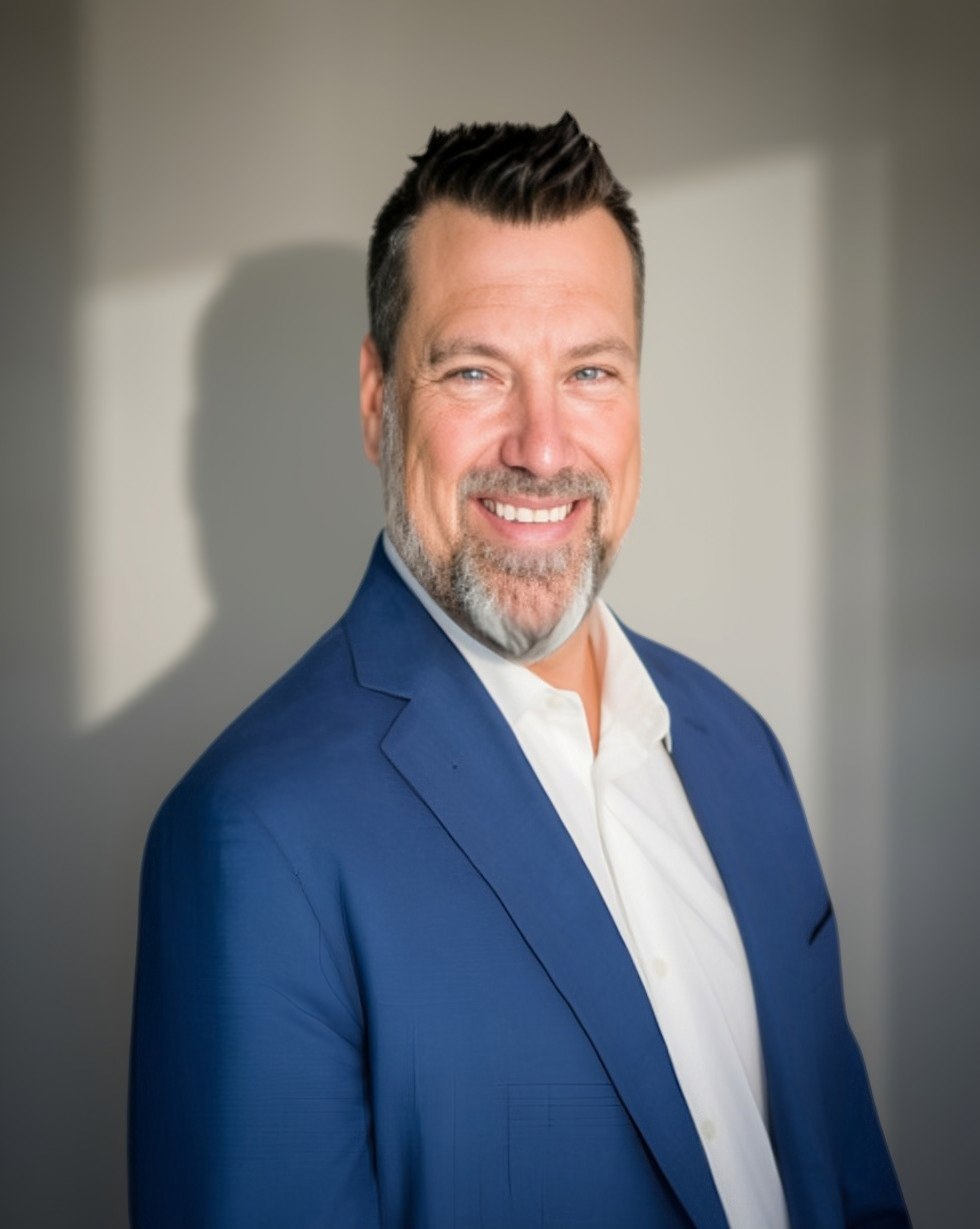 Dave West, Chief Revenue Officer at CuraLumin, professional headshot